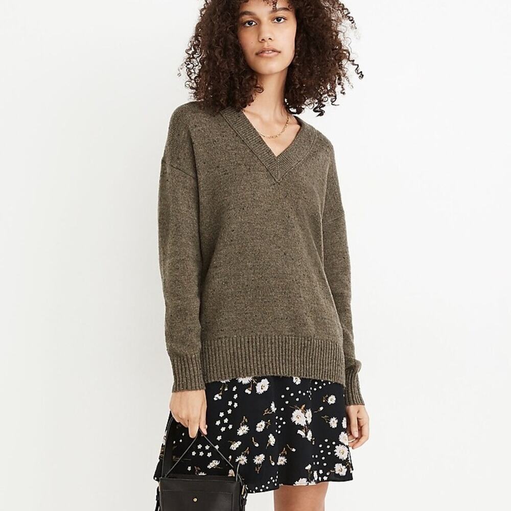 Madewell Donegal Bartlett V-neck Olive Green Pullover Sweater Size Small